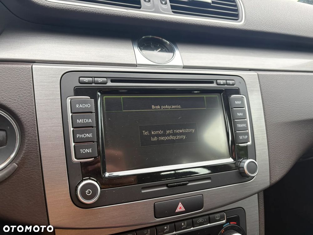 Volkswagen Passat 2.0 TDI DPF Comfortline DSG - 20