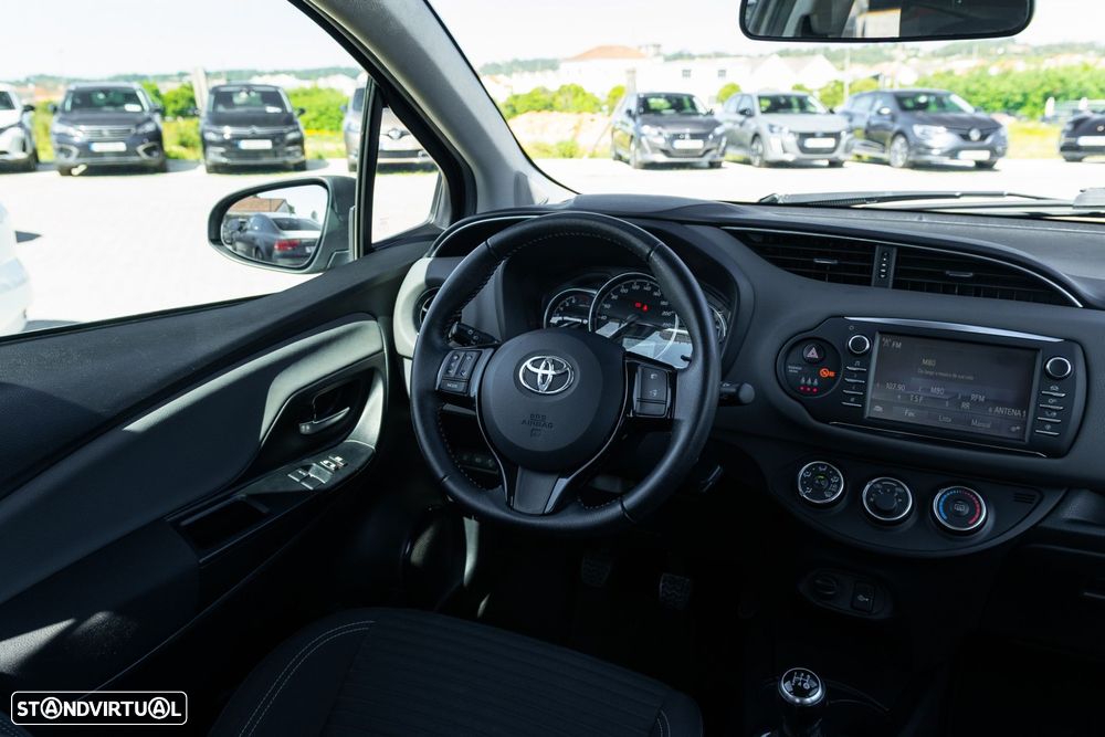 Toyota Yaris 1.0 VVT-i ACtive+AC - 18
