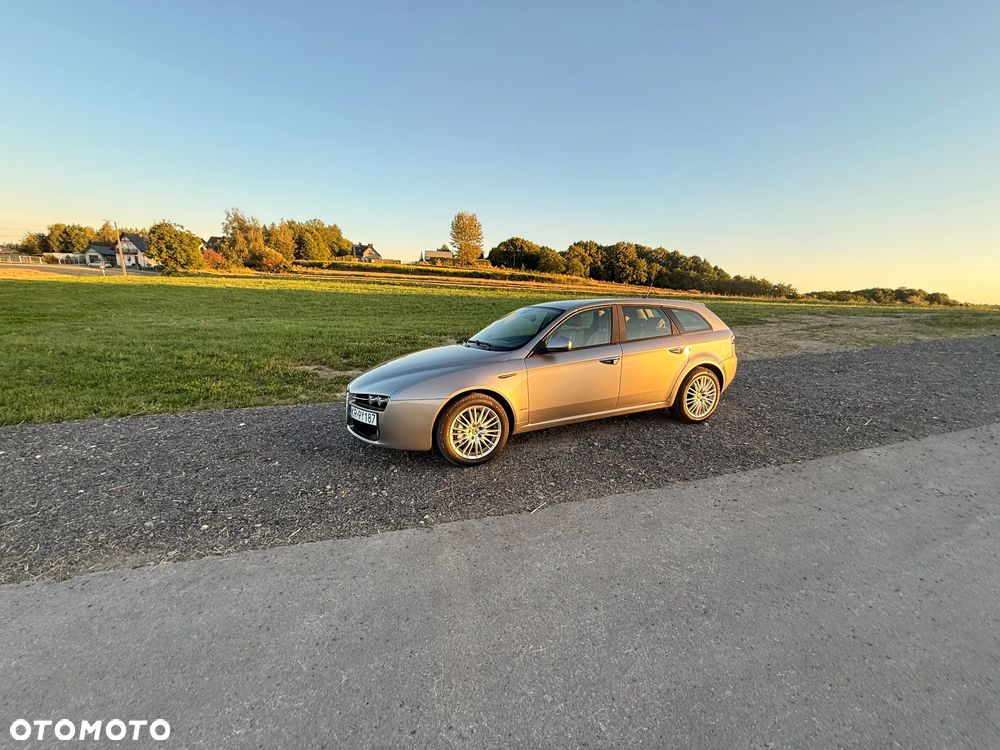 Alfa Romeo 159 2.4JTDM Q-Distinctive - 18
