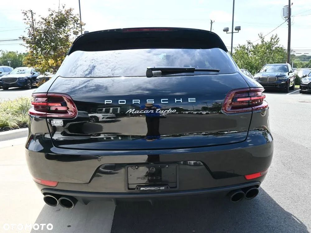 Porsche Macan Turbo - 6
