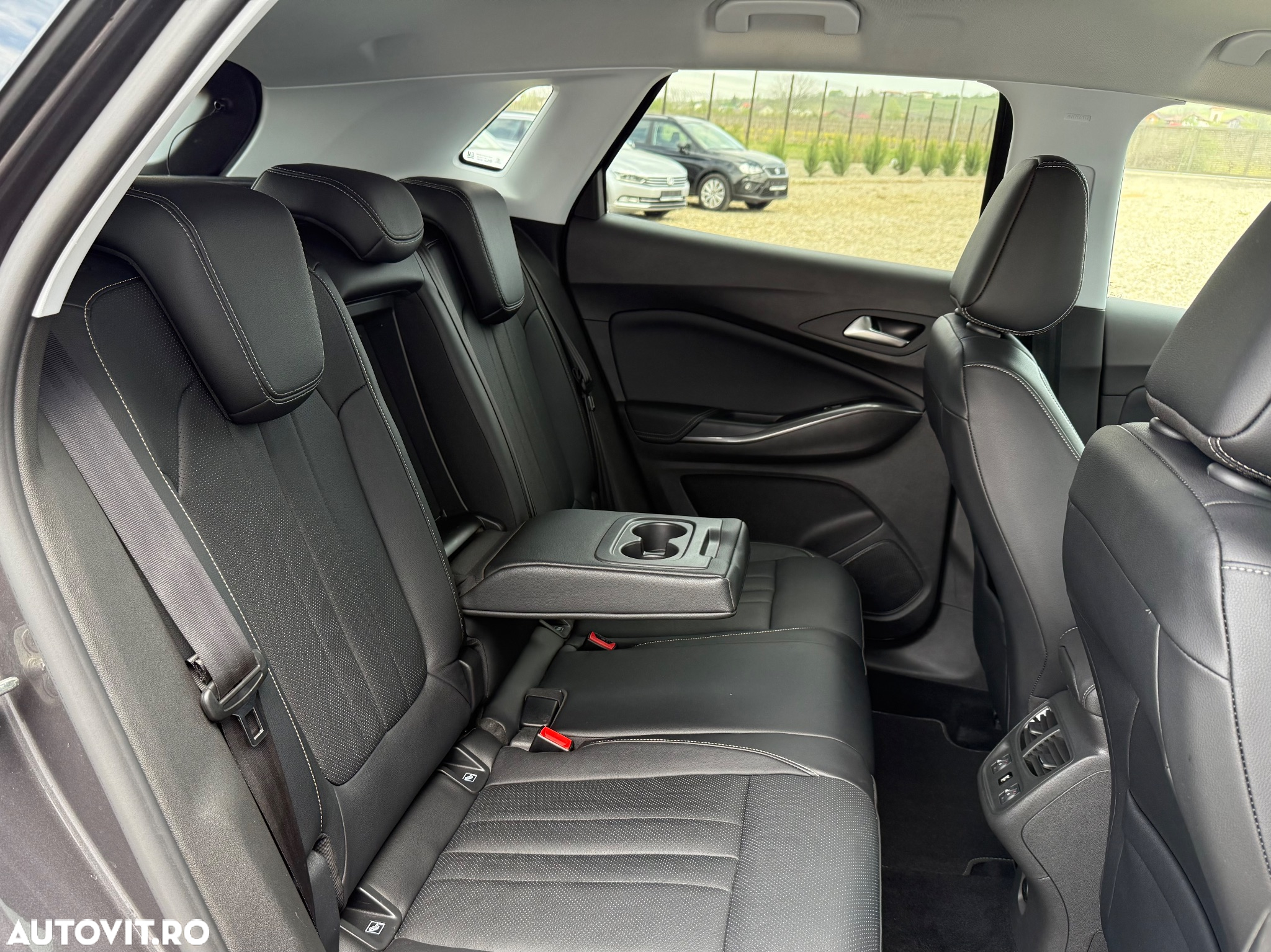 Opel Grandland X 1.5 START/STOP Aut. Innovation - 8
