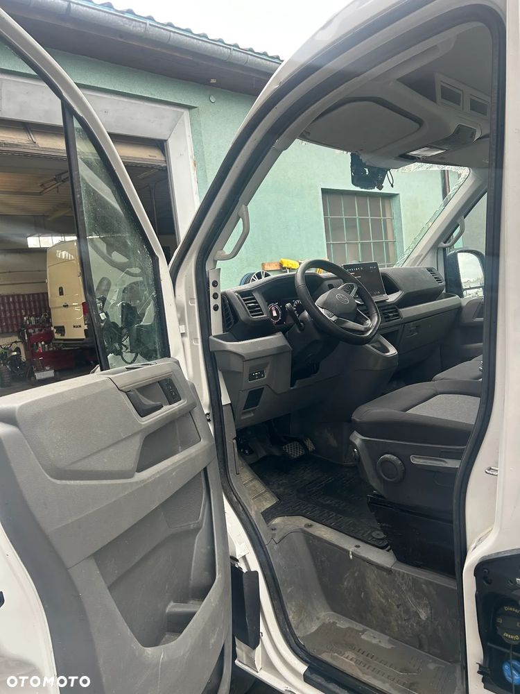 Volkswagen Crafter - 11