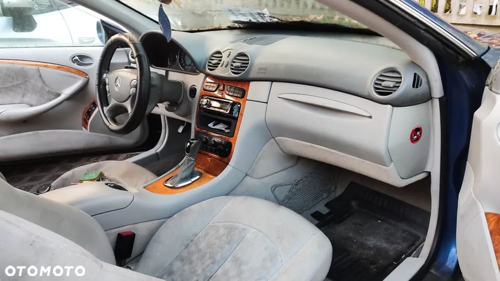 Mercedes-Benz CLK - 6