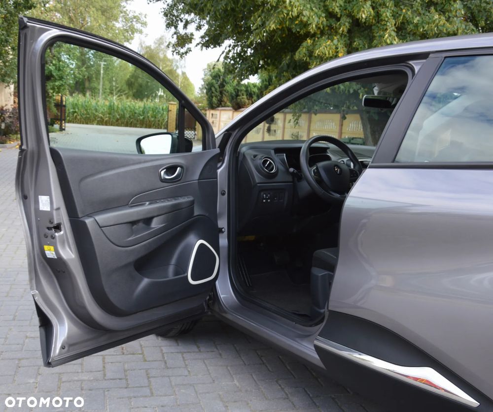 Renault Captur - 16
