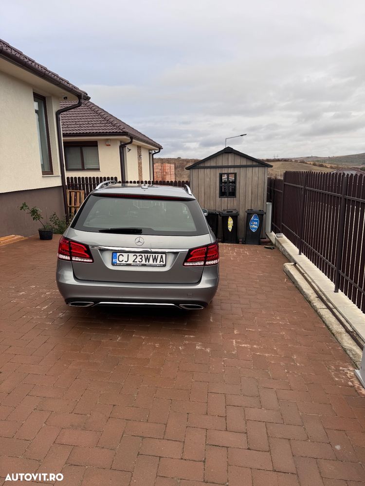 Mercedes-Benz E 250 BlueTEC 4MATIC - 13