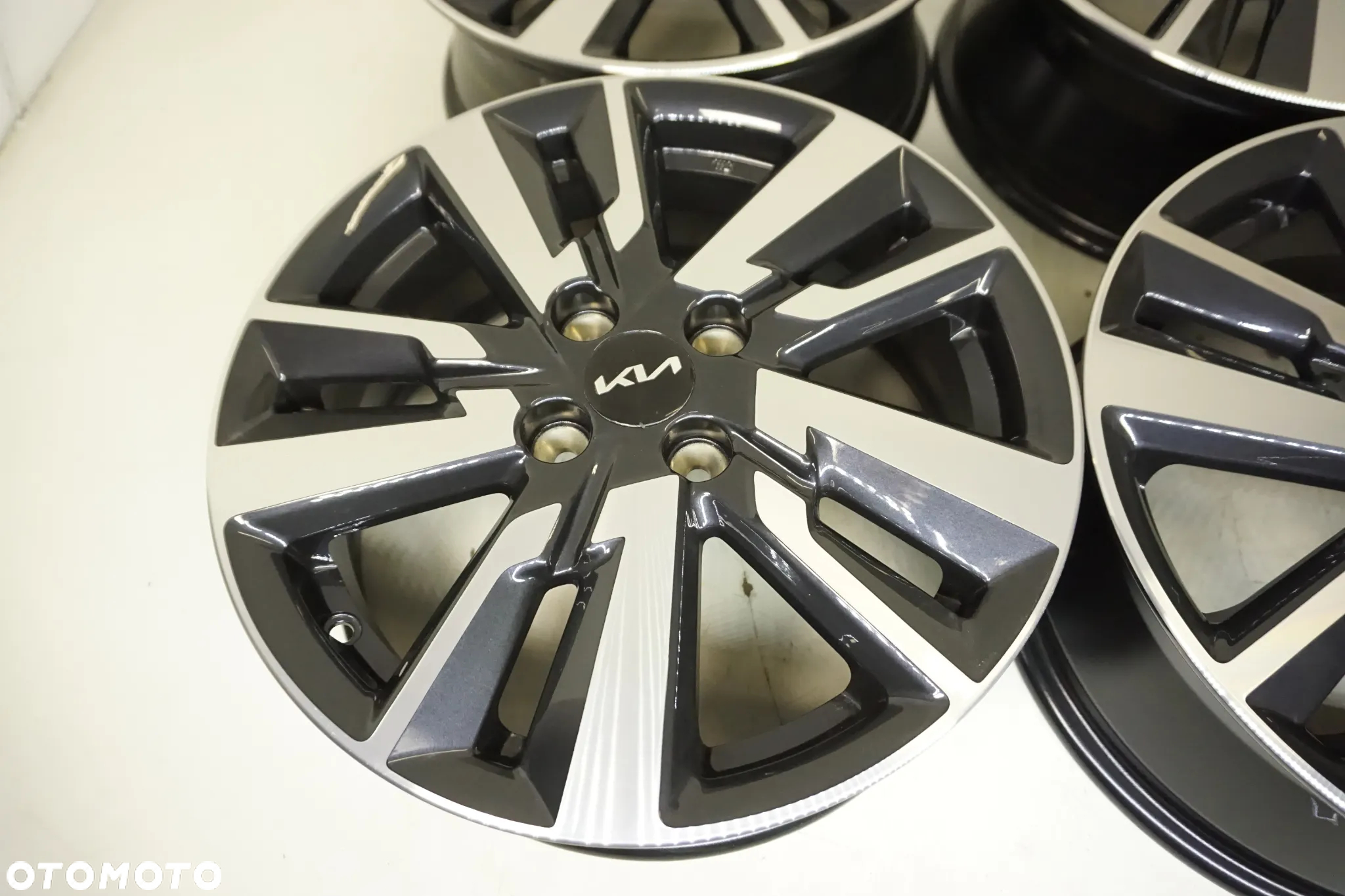 FELGI ALUMINIOWE 16 HYUNDAI I20 KIA RIO PICANTO - 4