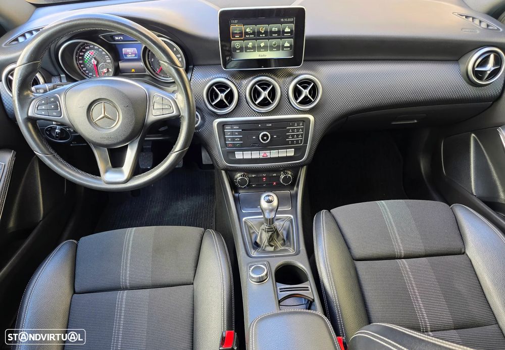 Mercedes-Benz A 180 d Urban - 28