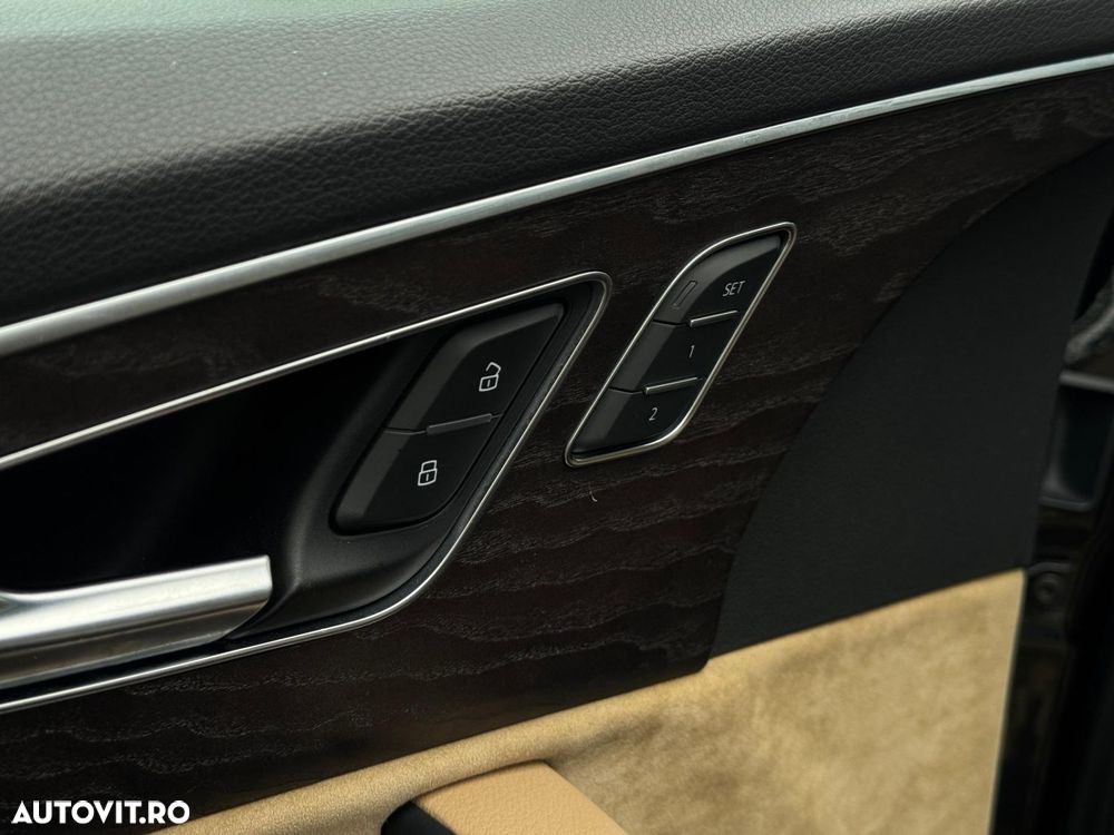 Audi Q7 55 TFSI e quattro tiptronic - 27