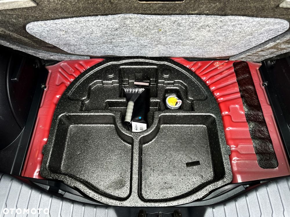 SsangYong/KGM Tivoli e-XGi 160 2WD Crystal - 37