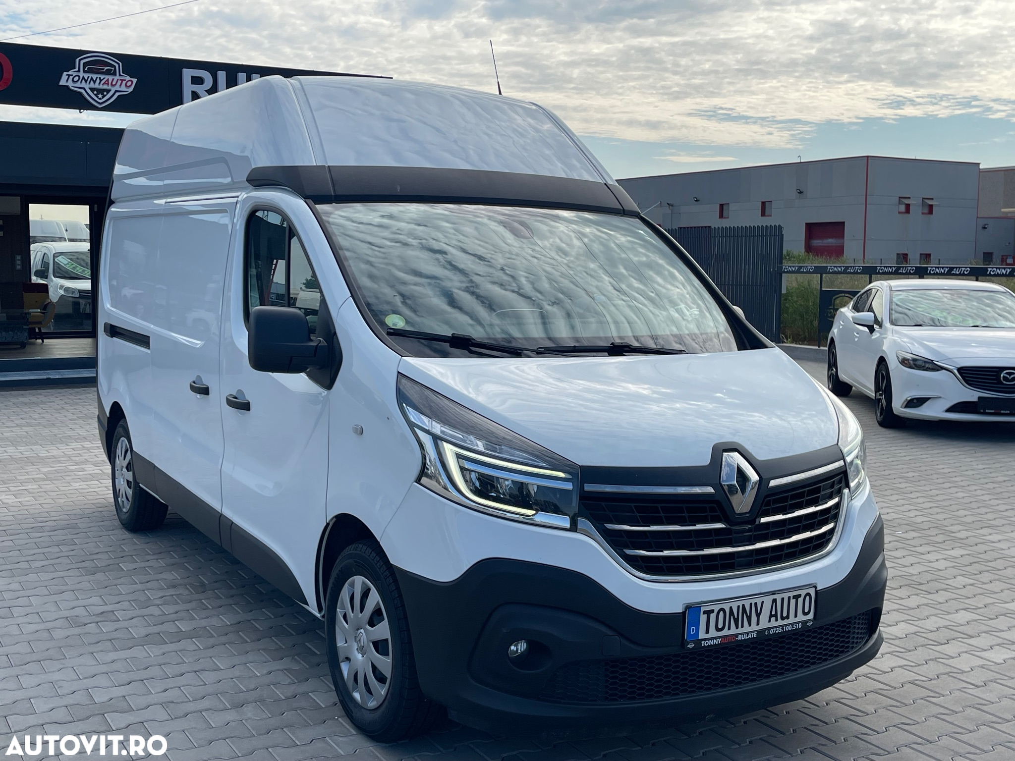 Renault Trafic - 3