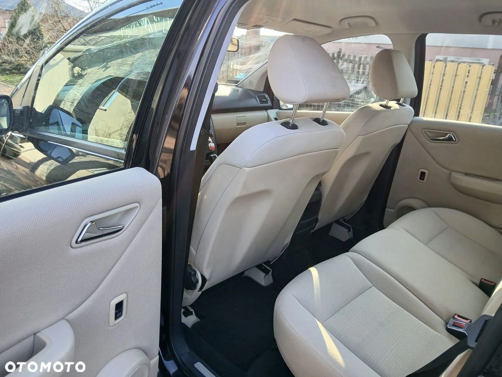 Mercedes-Benz Klasa A 160 BlueEfficiency - 11
