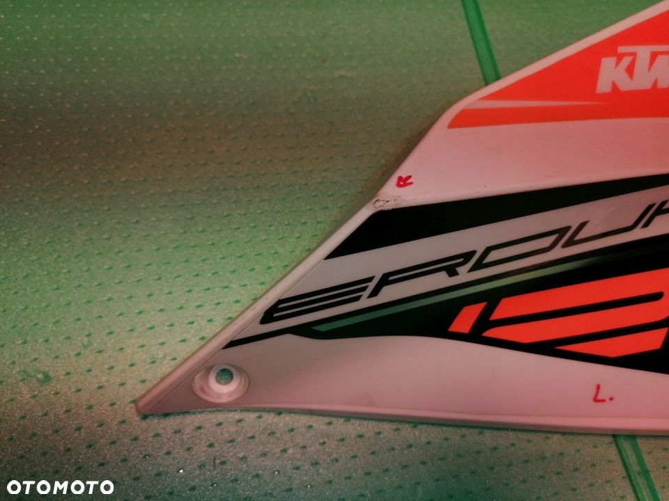 KTM SUPER DUKE 1290 boczek owiewka lewy 14-16 - 3