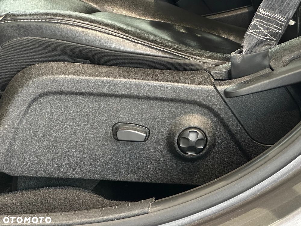 Fiat Freemont 2.0 Multijet Urban - 32