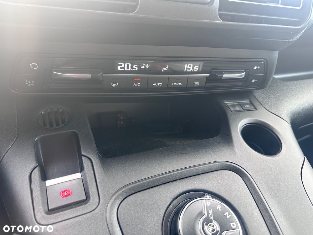 Toyota Proace City Verso 1.2 D-4T Family - 27
