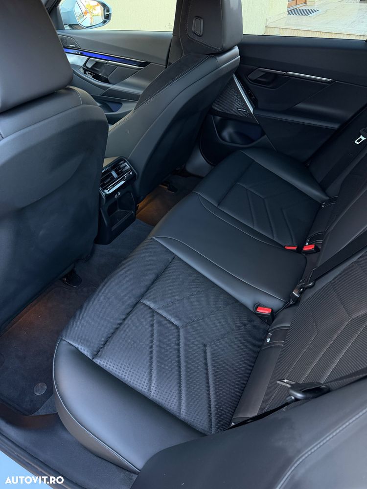 BMW Seria 5 520i Aut. - 15