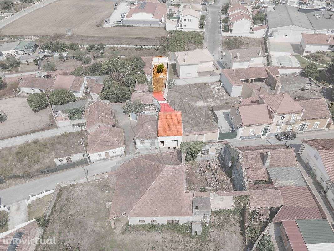 Moradia T2 para venda - Grande imagem: 3/36