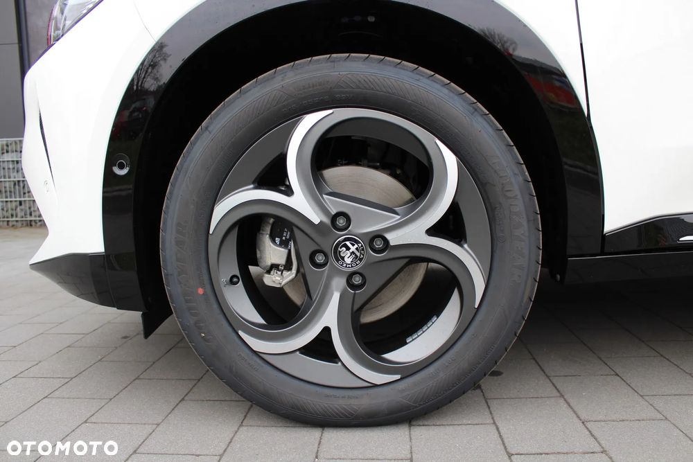 Alfa Romeo Junior 1.2 mHEV Sport Speciale eDCT - 7