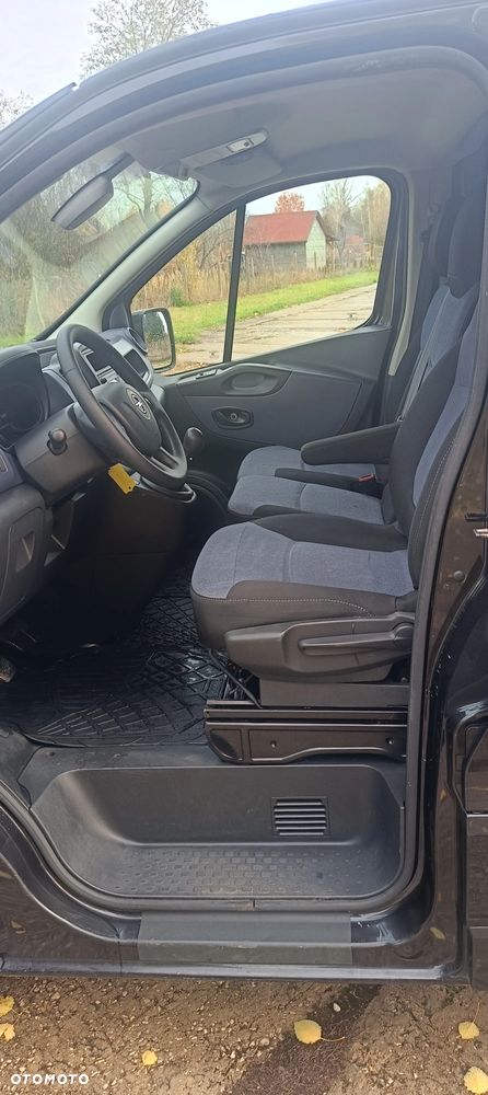 Opel Vivaro Trafic nv300 klimatyzacja L1H1 2014 r Vito master tempomat ładny - 23