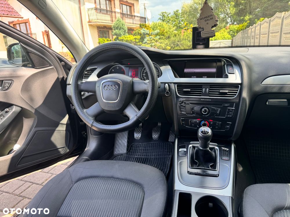 Audi A4 Avant - 12