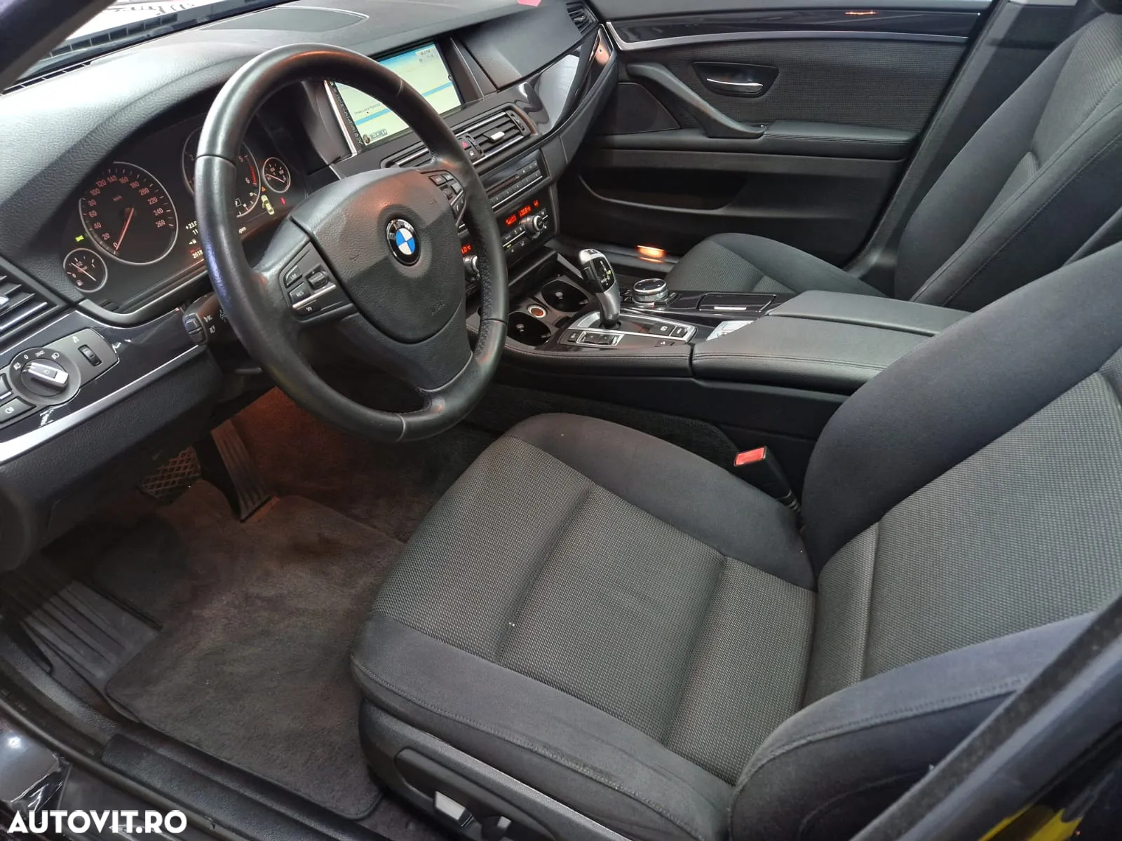 BMW Seria 5 525d xDrive Aut. - 10