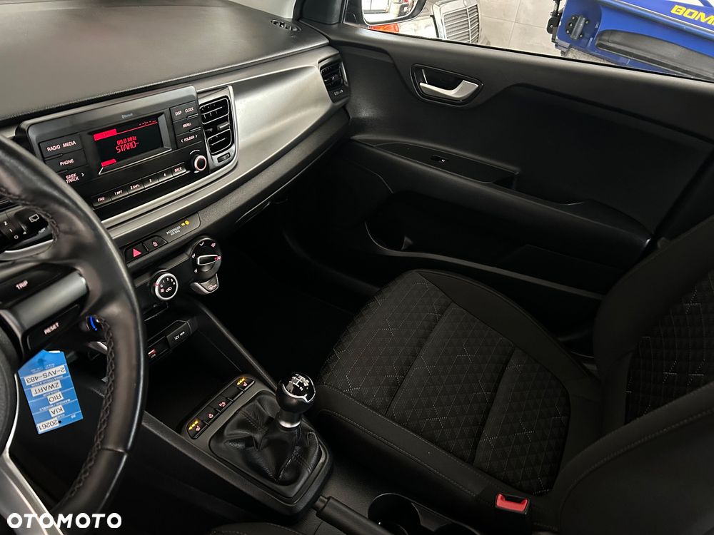 Kia Rio 1.2 L Business Line - 9
