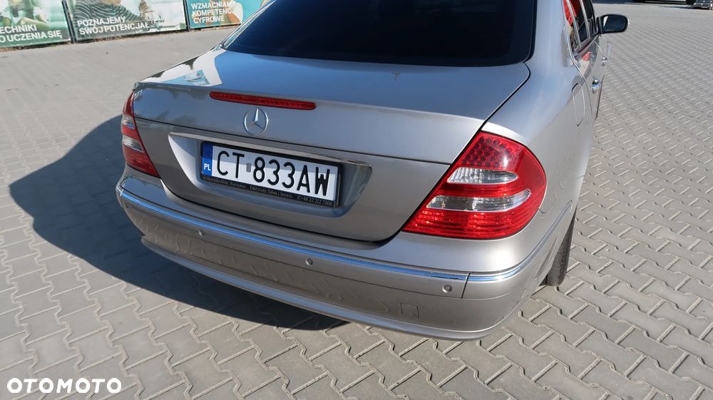 Mercedes-Benz Klasa E - 8