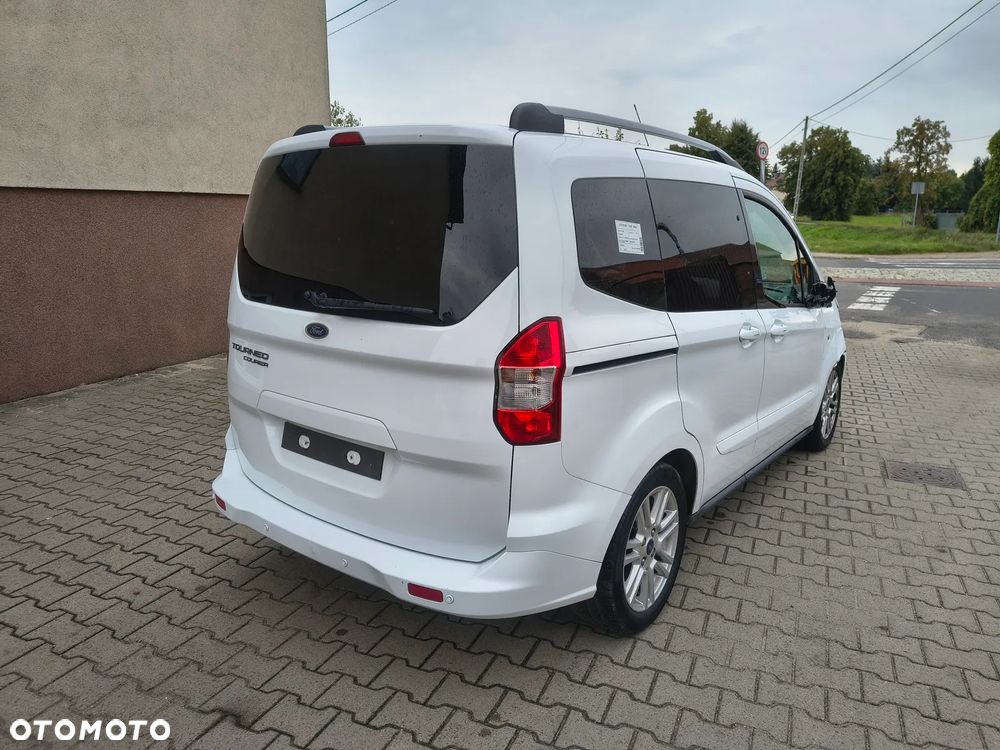 Ford Tourneo Courier - 7