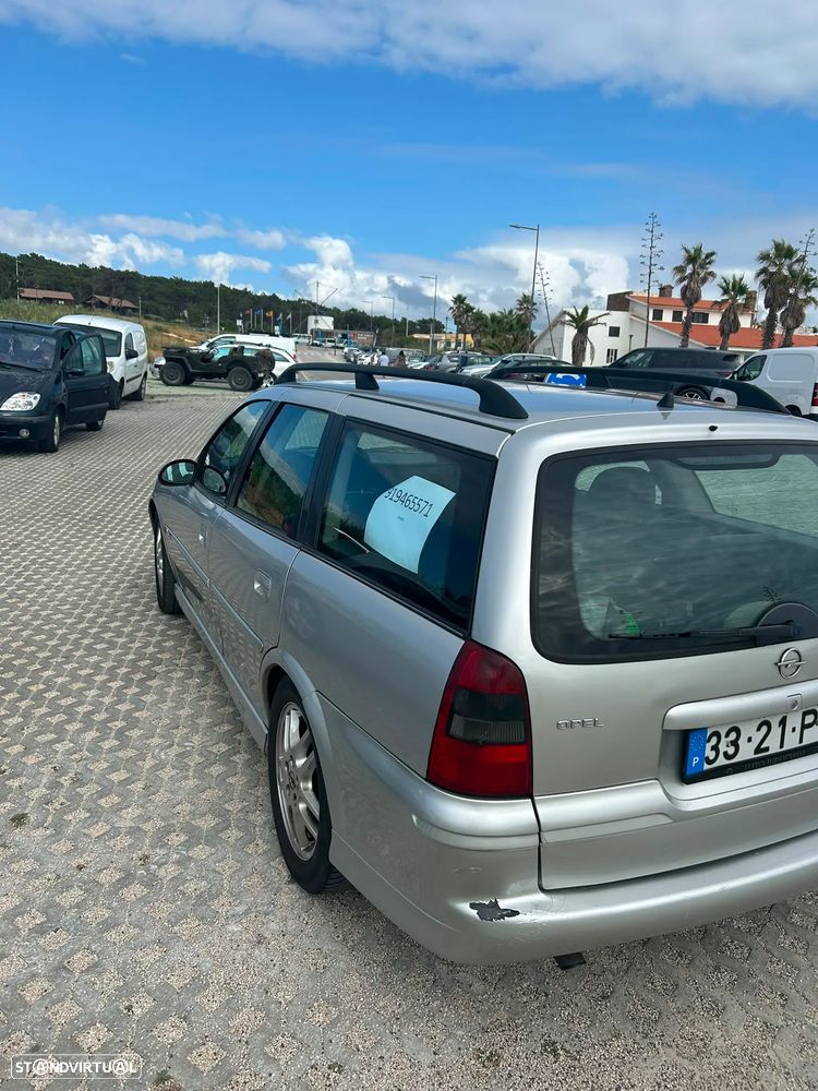 Opel Vectra Caravan 2.0 DTi Sport - 3