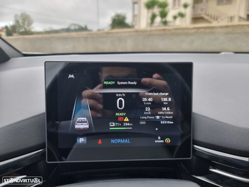 MG MG4 64 kWh Comfort - 13