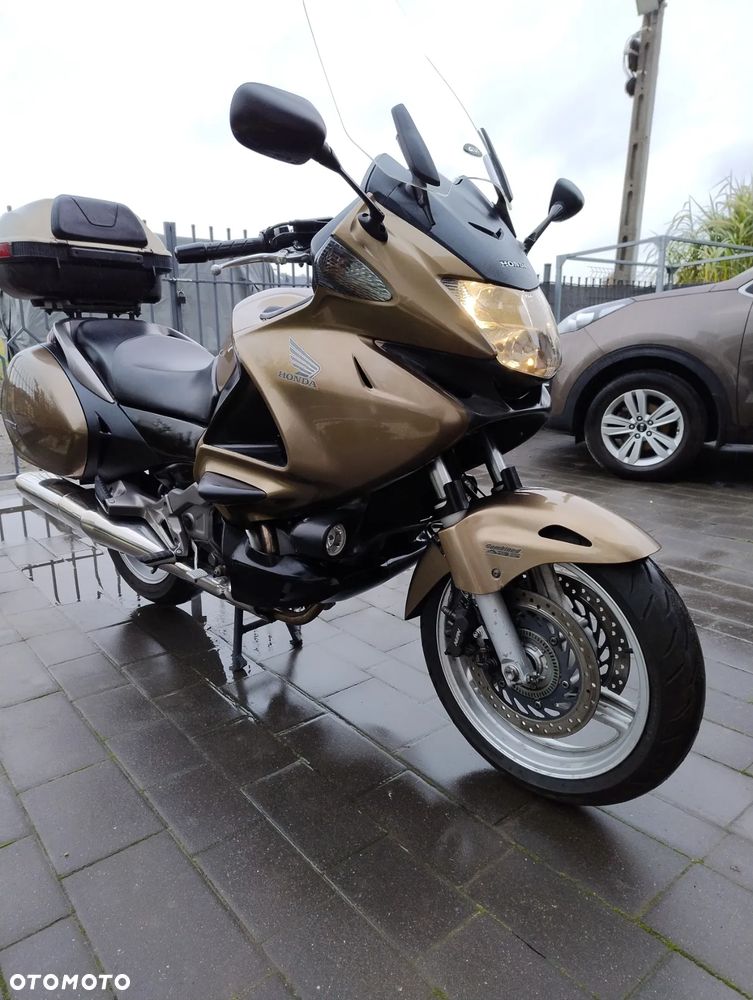 Honda Deauville - 1