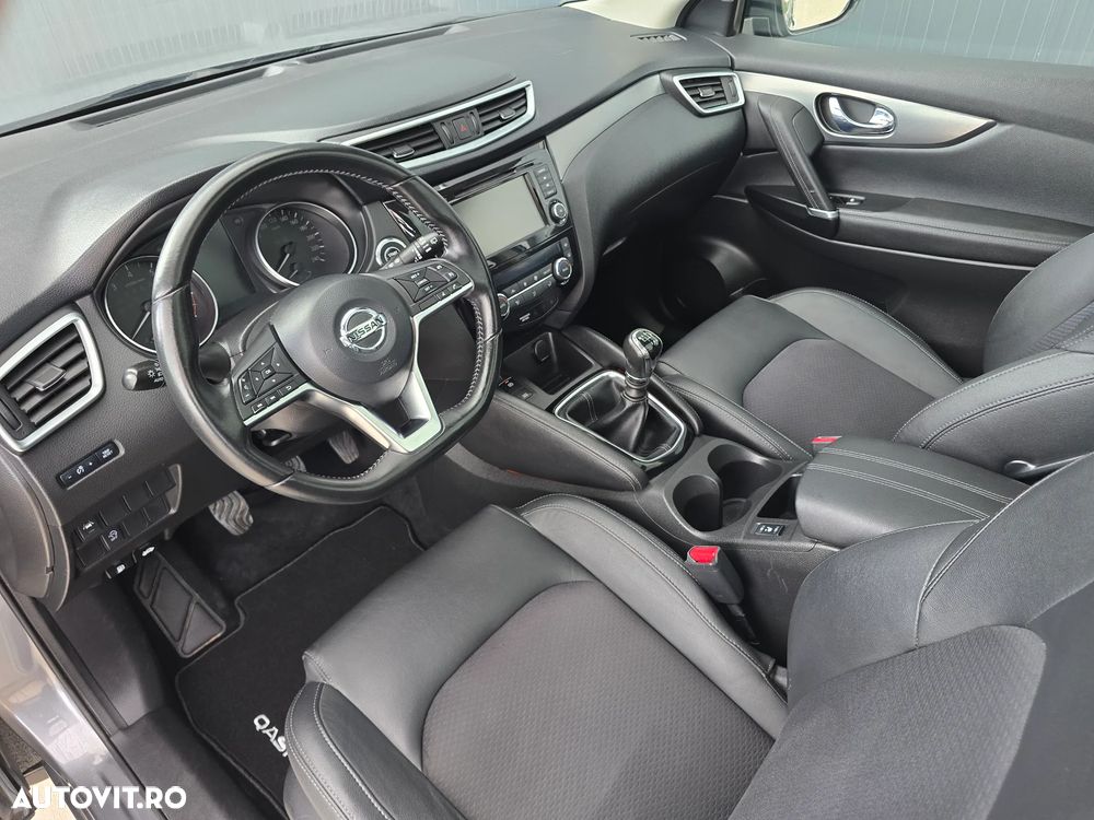 Nissan Qashqai 1.3 138CP 2WD Tekna - 6