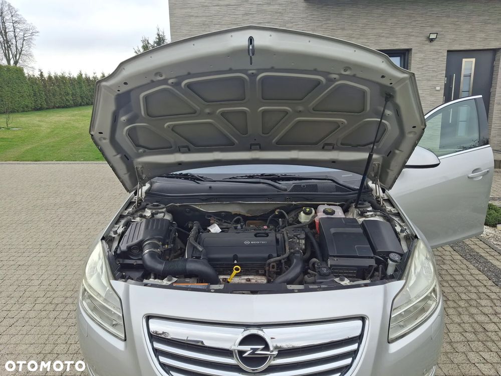 Opel Insignia 1.6 Turbo Cosmo - 32