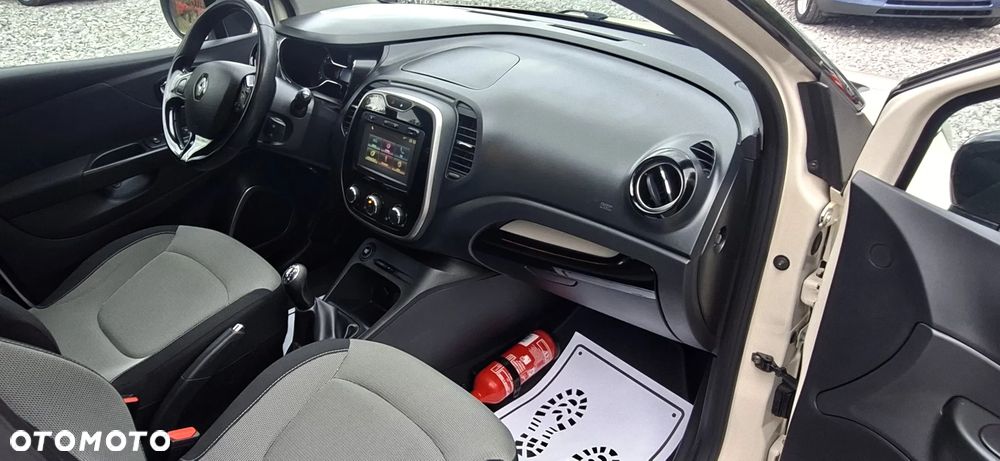 Renault Captur 0.9 Energy TCe Life EU6 - 20