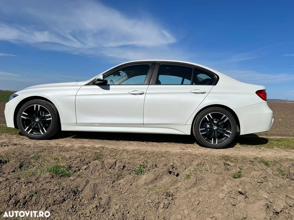 BMW Seria 3 318i Aut. M Sport - 1