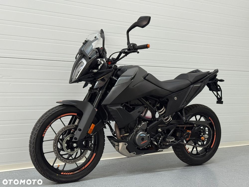 KTM Adventure - 12
