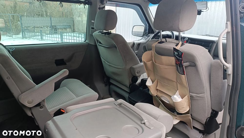 Volkswagen Transporter - 6