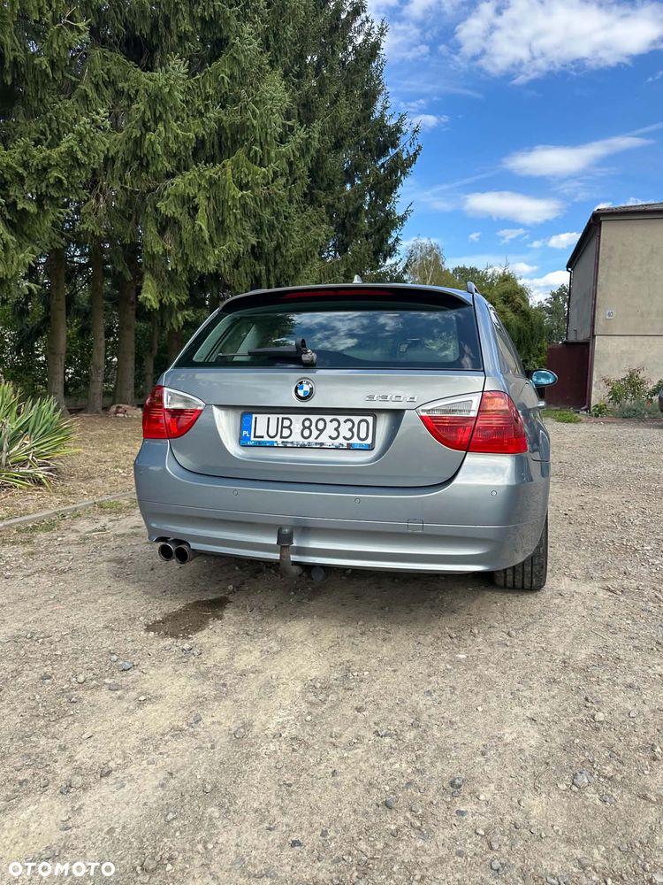 BMW Seria 3 330d - 14