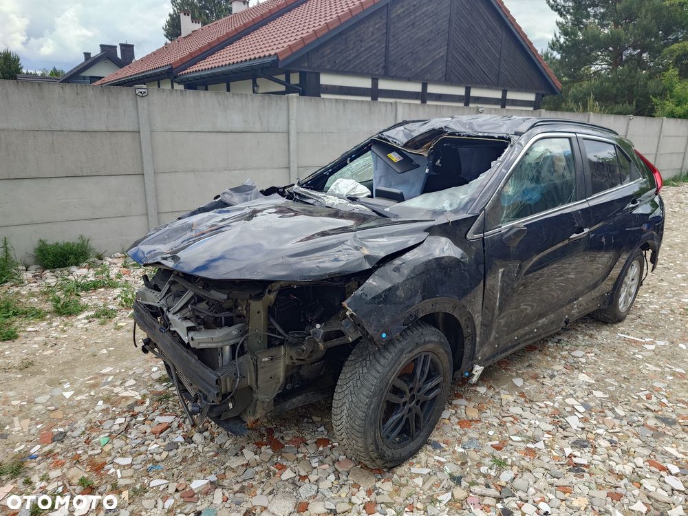 Mitsubishi Eclipse Cross 1.5 T-MIVEC 2WD CVT Diamant+ - 4