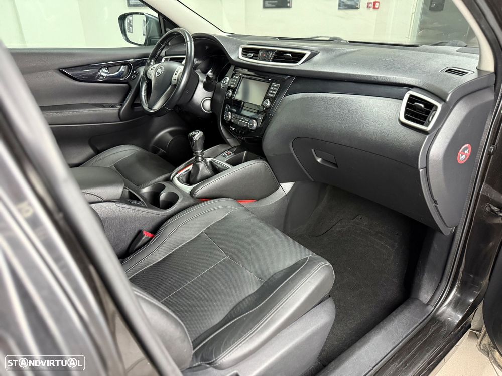 Nissan Qashqai 1.6 dCi Tekna Premium 17 360 S&S - 23