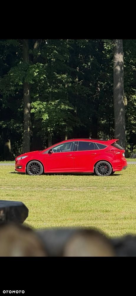 Ford Focus 1.5 EcoBoost STart-Stopp-System ST-Line - 3