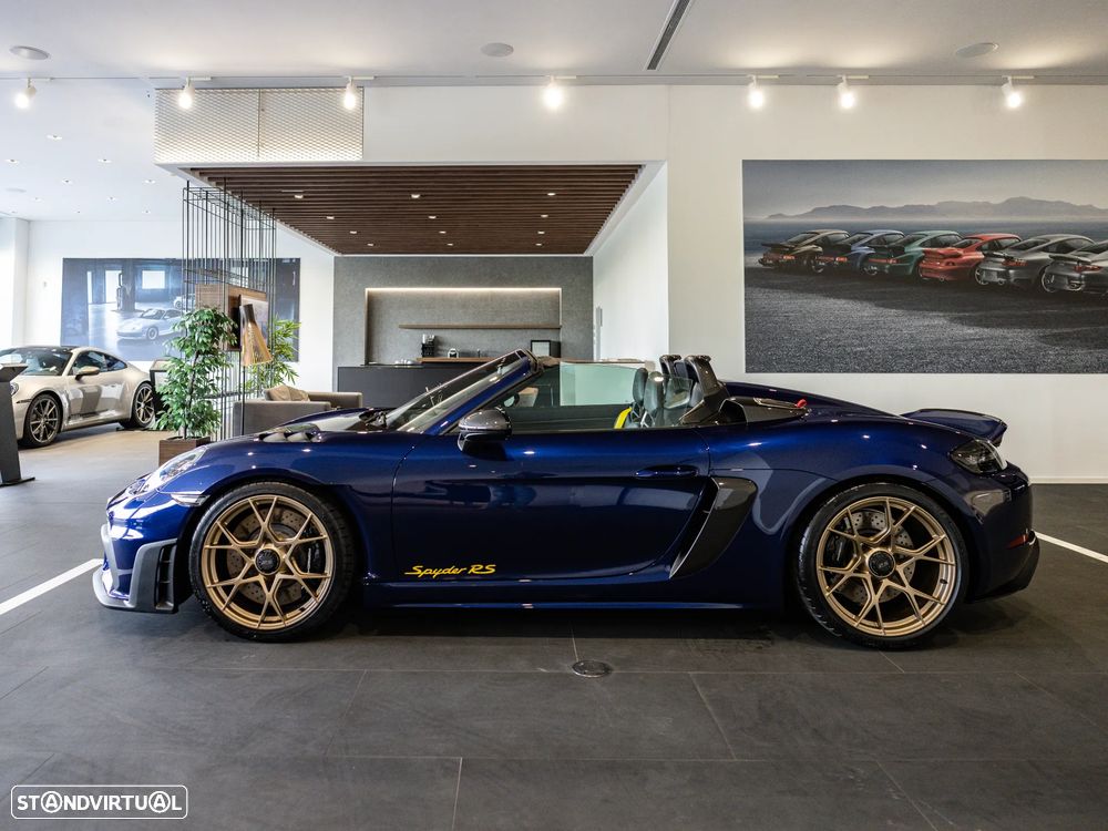 Porsche 718 Spyder - 5