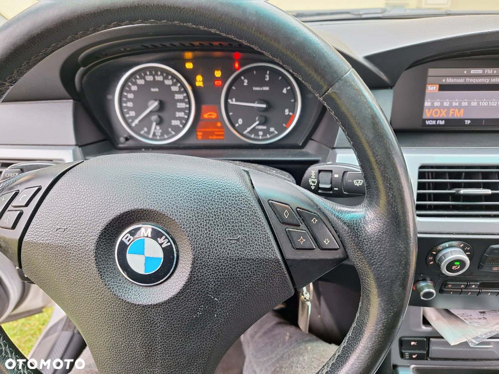 BMW Seria 5 520d Edition Lifestyle - 9