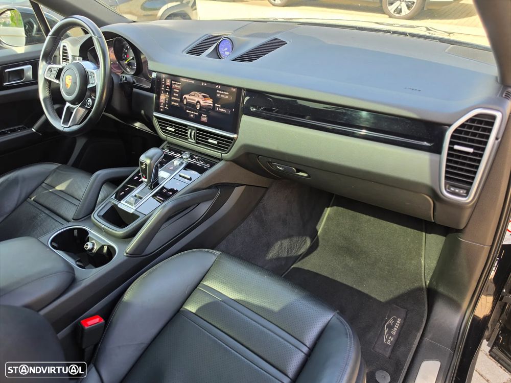 Porsche Cayenne Coupé E-Hybrid Platinum Edition - 19