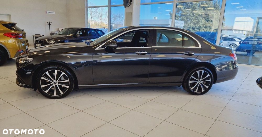 Mercedes-Benz Klasa E - 7