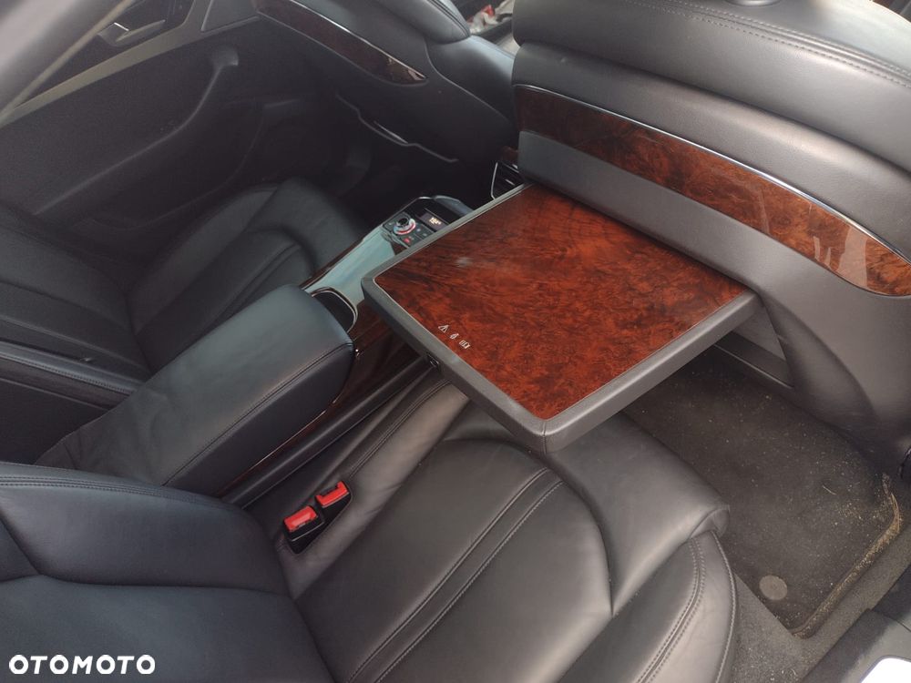 Audi A8 4.2 TDI Quattro - 4
