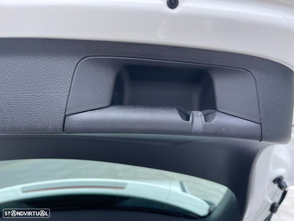 Mercedes-Benz A 200 Standard - 20