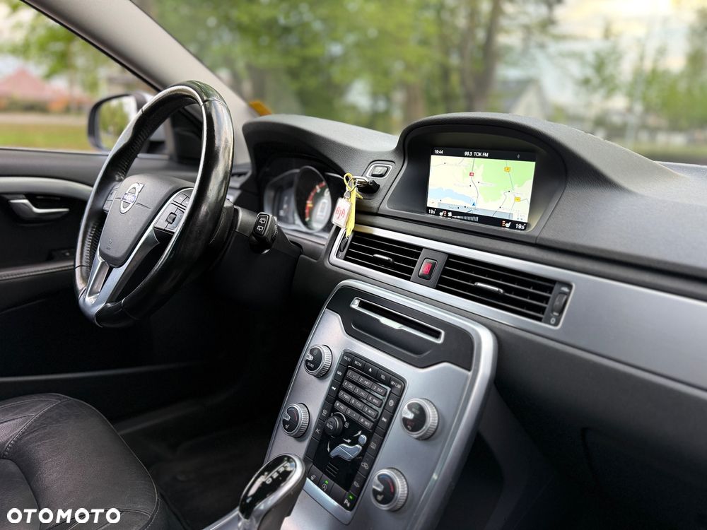 Volvo V70 D4 Geartronic Momentum - 18