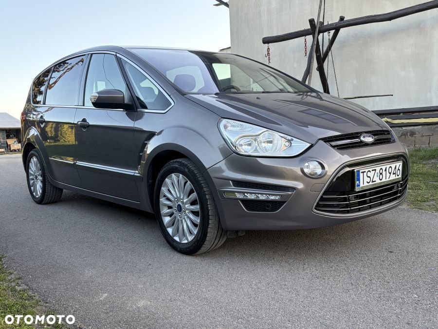 Ford S-Max - 19