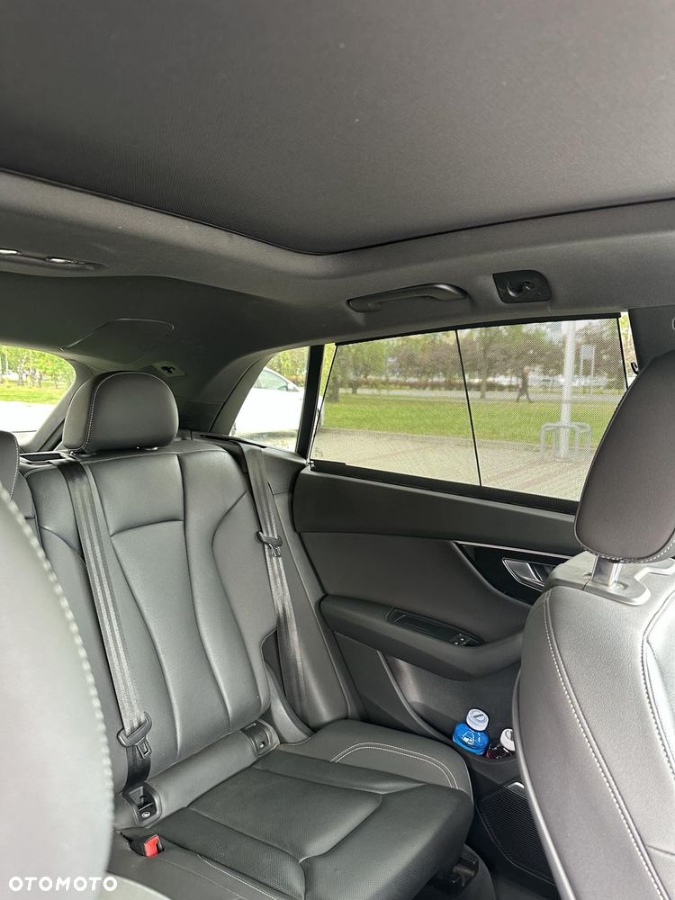 Audi Q8 55 TFSI mHEV Quattro Tiptronic - 14