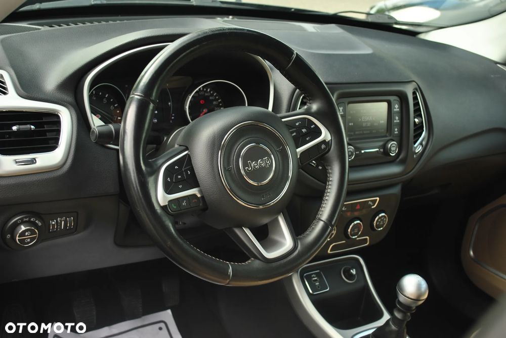 Jeep Compass 1.4 MultiAir Longitude - 6